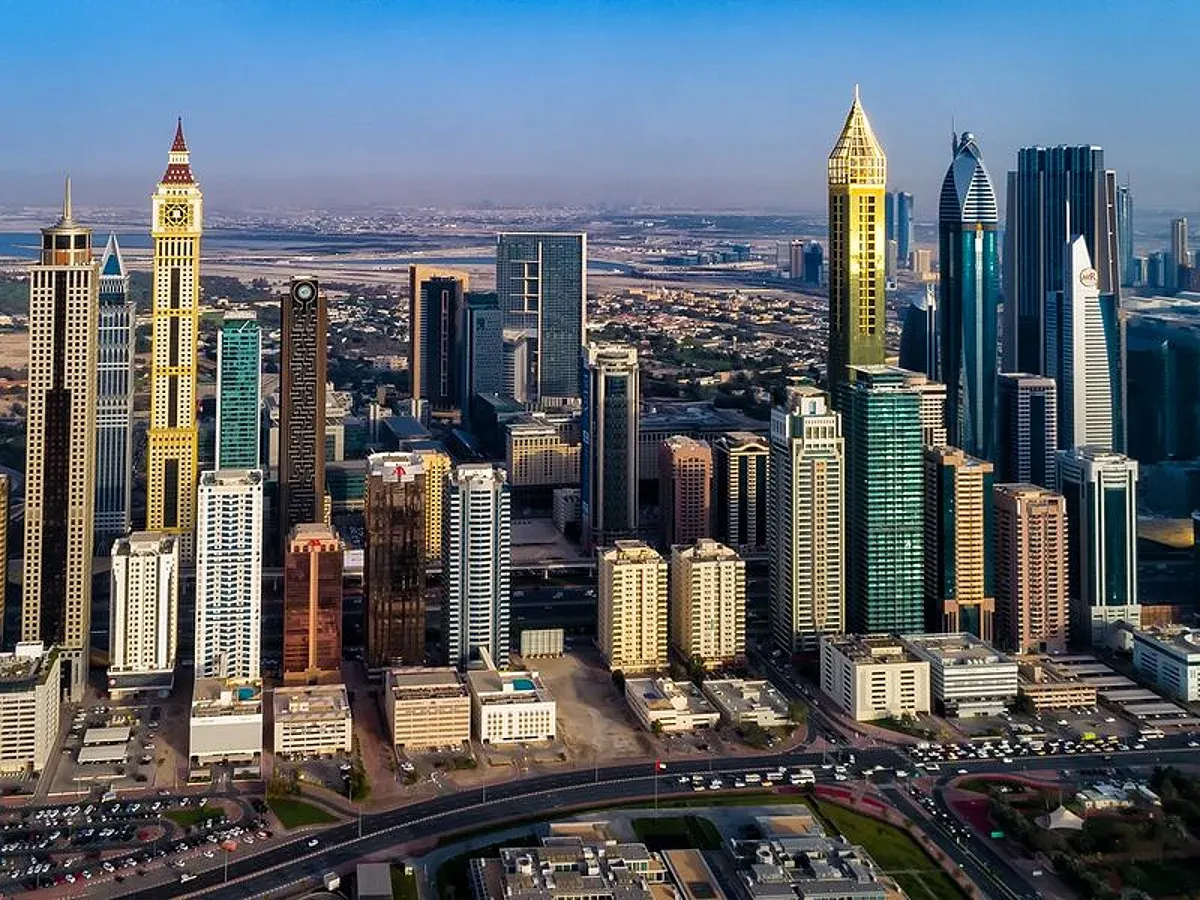 Investing in Dubai Real Estate: A Golden Opportunity for Iranian Buyers