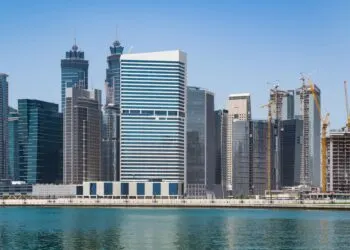 Investing in Business Bay: A Prime Opportunity for Iranian Buyers
