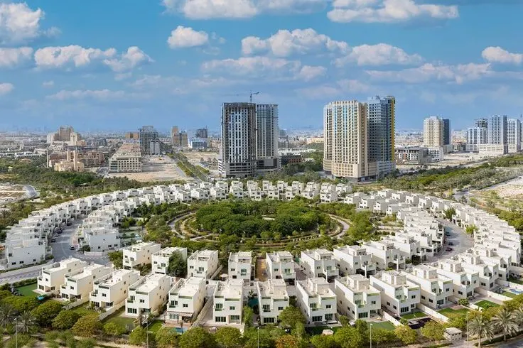 Discovering Family-Friendly Communities in Dubai for 2025