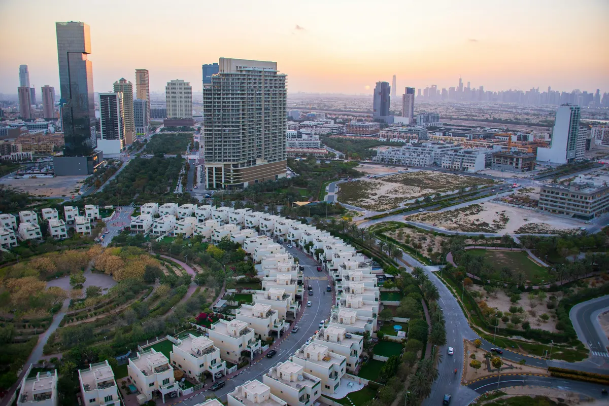 Navigating Emerging Opportunities in Dubai Real Estate for Iranian Investors