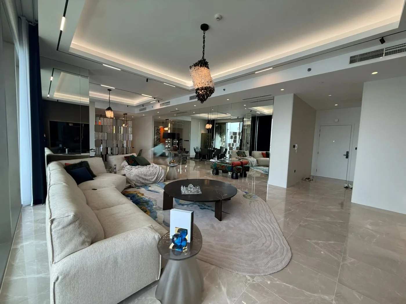 Fully Furnished Luxury 3BR Apartment | High Floor | Panoramic City View | Burj Khalifa | Negotiable