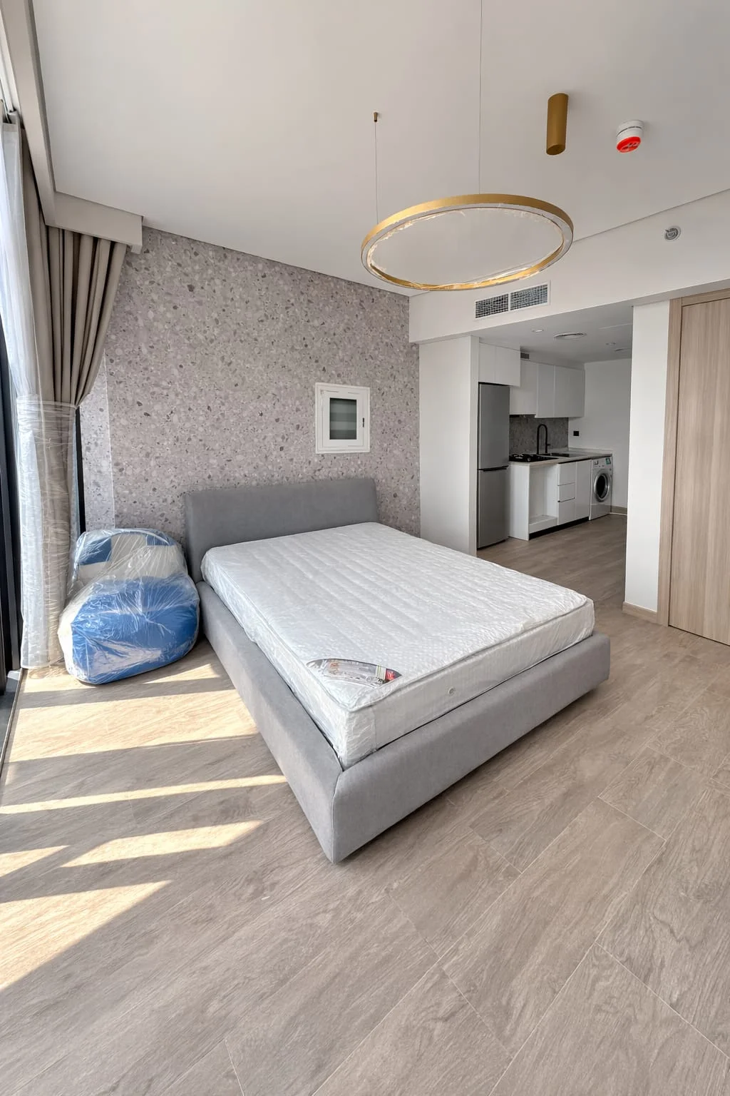 Fully Furnished