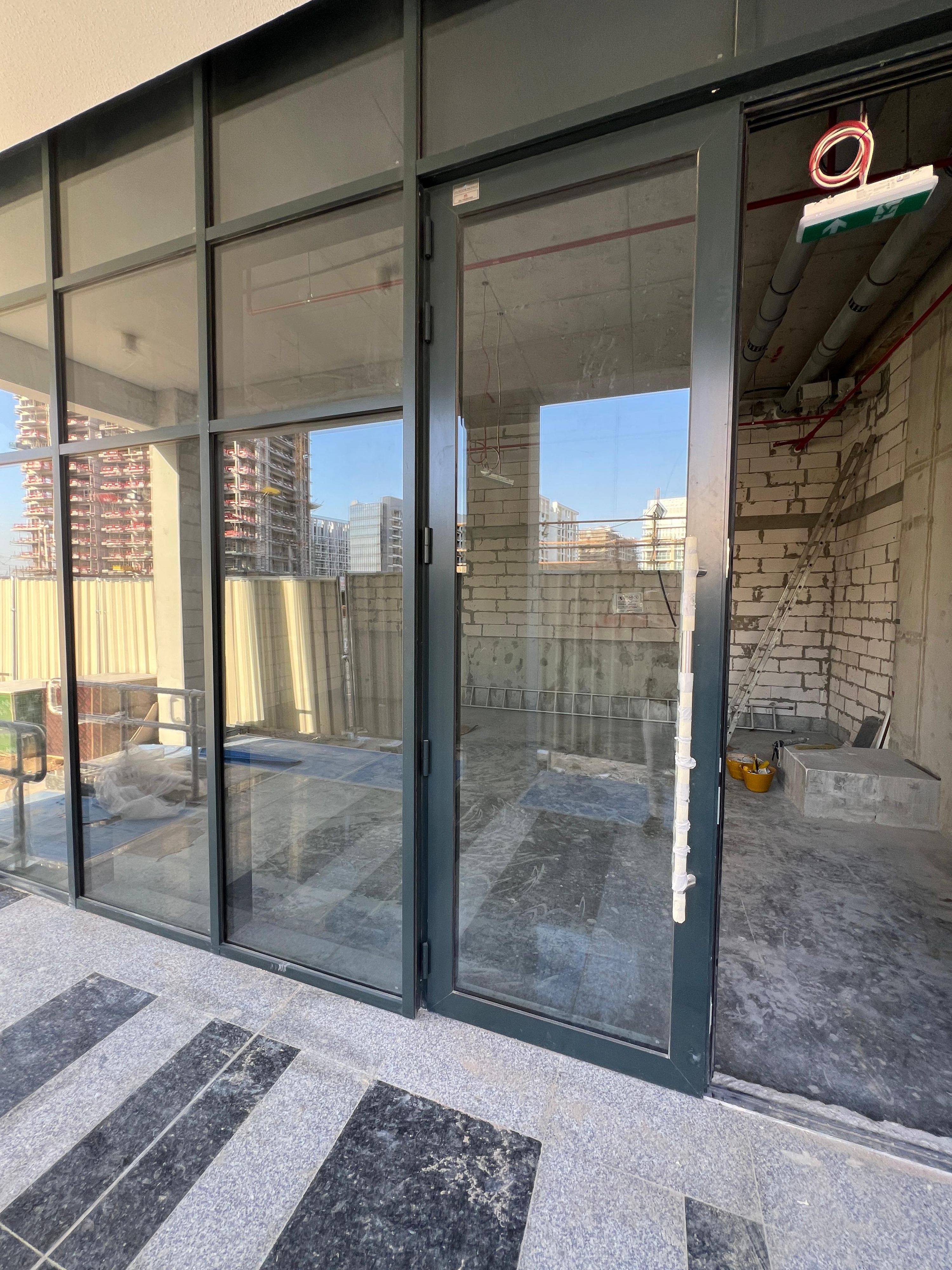 Retail space | Shell and Core | Lower than market price | Near Lagoons