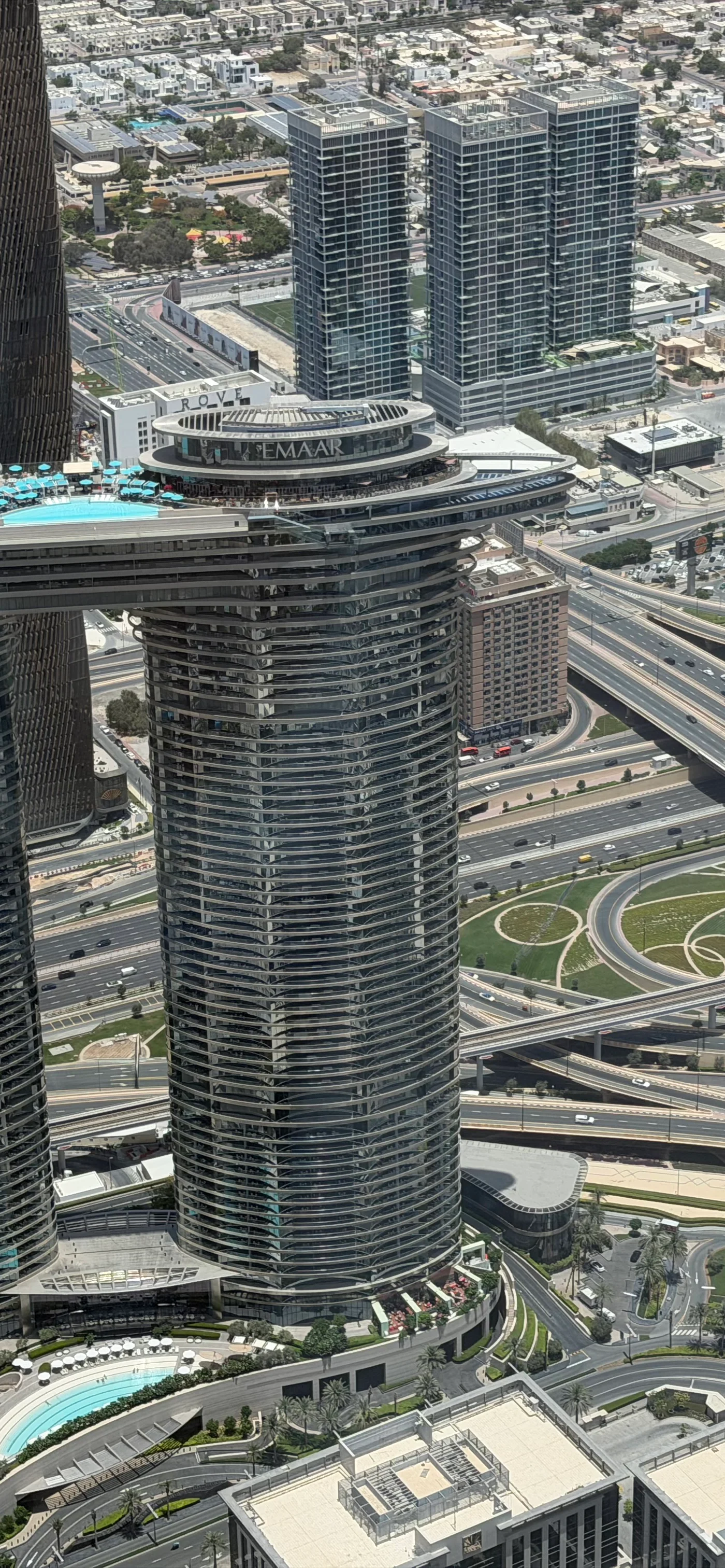 Address Sky View Tower 1