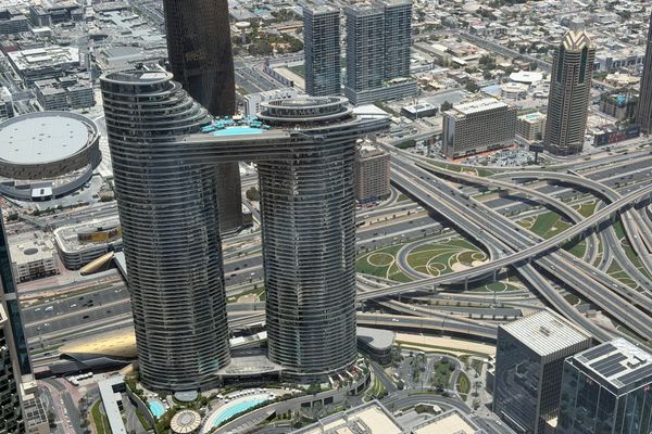 Address Sky View Tower 1